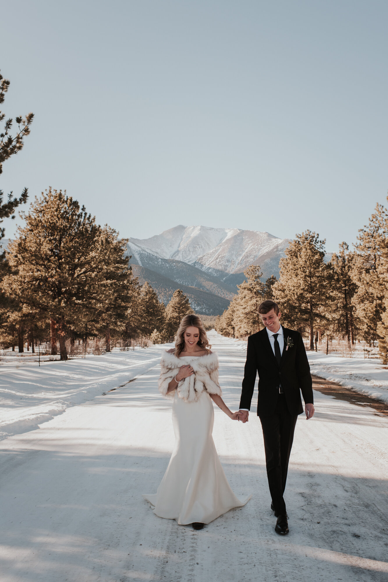 Intimate Colorado Winter Wedding