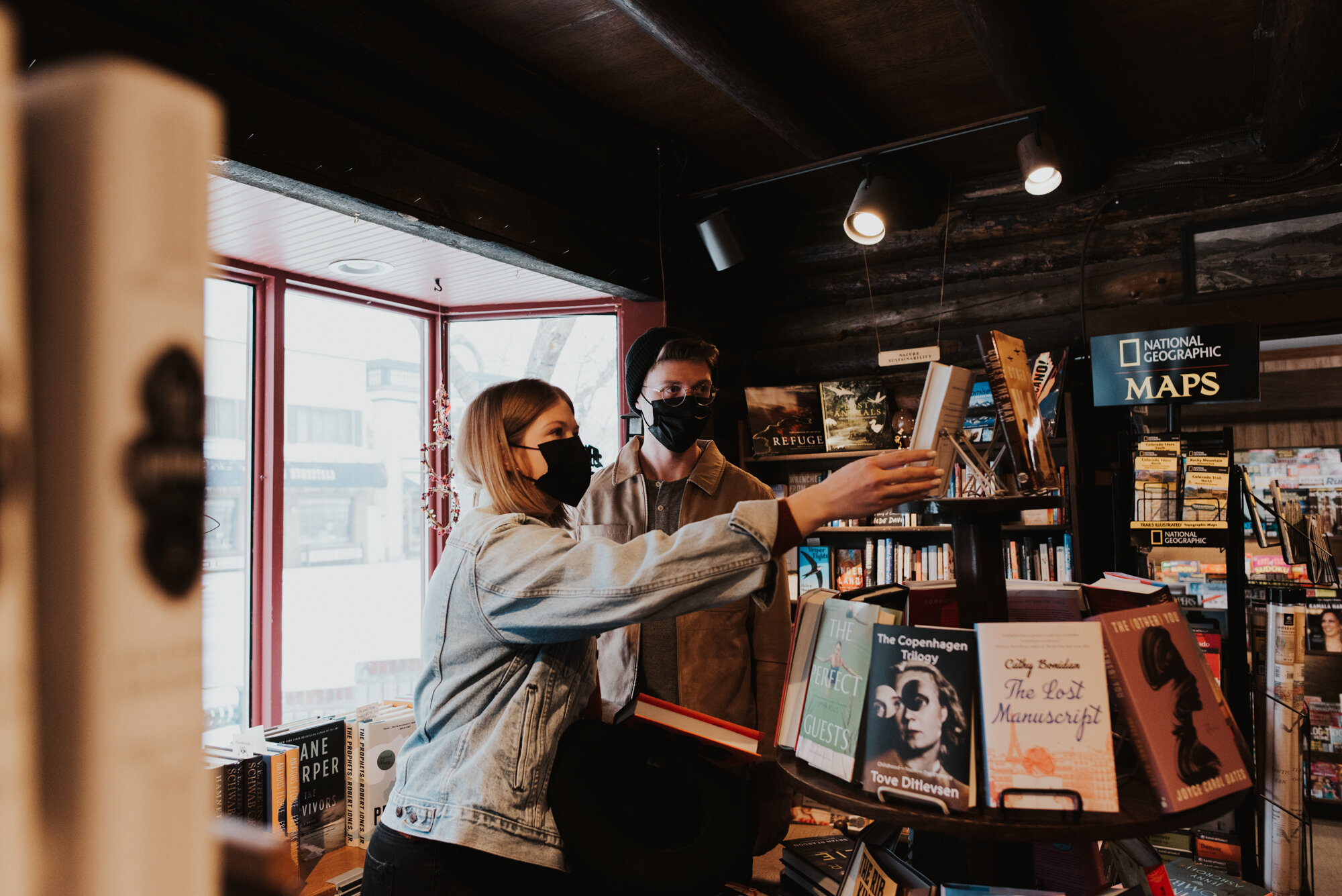 Colorado Candid Engagement Photographer